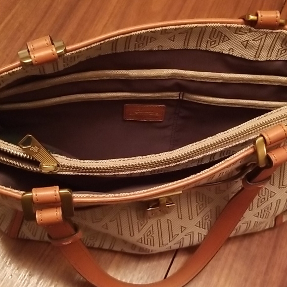 Perfect condition Lauren Ralph Lauren purse - Picture 8 of 8